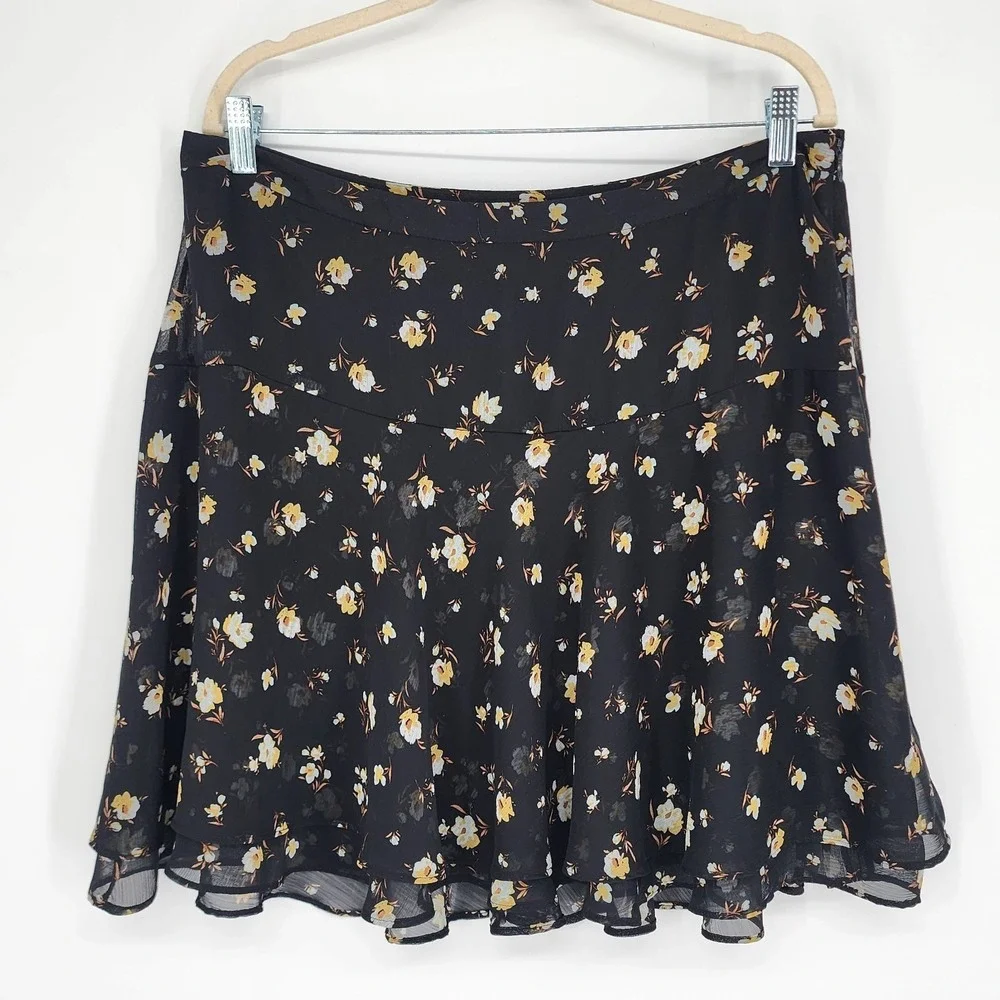 Womens Floral Ruffle Mini Skirt Size 12 Fairy Whimsigoth Resort Festival Beachy